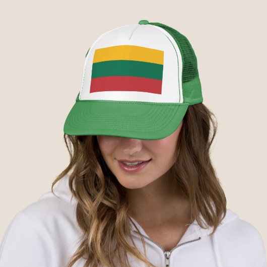 Casquette avec drapeau de Lituanie (En situation)