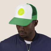 Casquette balle de tennis jaune (En situation)