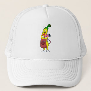 Casquette Banana en coiffeur avec sèche-cheveux
