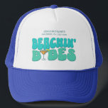 Casquette Beach Bachelorette Party Beachin Babes Bridesmaid<br><div class="desc">Faites un splash à votre prochaine soirée de bachelorette avec cette magnifique soirée de bachelorette plage personnalisées marchandises. Que vous fêtiez un voyage à la plage, des vacances pour les filles ou des vacances pour les meilleurs amis, cette marchandise de fête de plage sur mesure est l'ajout parfait à votre...</div>