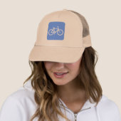 Casquette Bicyclette - Bleu bébé (En situation)