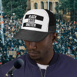 Casquette Black Lives Matt<br><div class="desc">Montrez votre soutien au mouvement "Black Lives Matter" dédié aux manifestations non-violentes et à la justice raciale.</div>