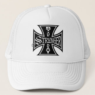 Casquette blanc de couperet d'étranger de jour en