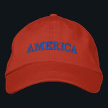 Casquette Brodée Amérique rouge<br><div class="desc">L'Amérique est brodée en bleu sur ce casquette de baseball unisexe rouge ou n'importe quel casquette de couleur que vous choisissez. Une façon parfaite de montrer son patriotisme lors de la 4 juillet, du Jour du Souvenir ou de toute occasion.</div>