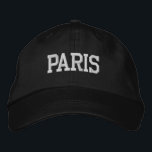 Casquette Brodée Broderie blanche de PARIS en noir<br><div class="desc">CASQUETTE de coton noir brodé blanc PARIS. Un cadeau merveilleux pour tous ceux qui aiment Paris France ! Si vous préférez avoir votre texte personnel, il vous suffit de cliquer sur le bouton "Personnaliser ce modèle" pour entrer votre choix de texte personnalisé. La broderie est également personnalisable à d'autres choix...</div>