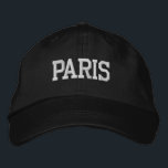 Casquette Brodée Broderie blanche de PARIS en noir<br><div class="desc">CASQUETTE de coton noir brodé blanc PARIS. Un cadeau merveilleux pour tous ceux qui aiment Paris France ! Si vous préférez avoir votre texte personnel, il vous suffit de cliquer sur le bouton "Personnaliser ce modèle" pour entrer votre choix de texte personnalisé. La broderie est également personnalisable à d'autres choix...</div>