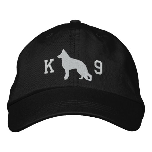 Casquette Brodée Chien berger allemand Silhouette K9 GSD Canine (Devant)