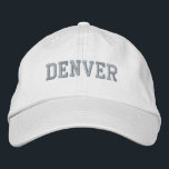 Casquette Brodée Coton blanc DENVER<br><div class="desc">Casquette en coton blanc DENVER. Fait un cadeau merveilleux pour quiconque aime le Colorado! Si vous préférez avoir votre texte personnel, il vous suffit de cliquer sur le bouton "Personnaliser ce modèle" pour entrer votre choix de texte personnalisé. La broderie est également personnalisable à d'autres choix de couleurs en sélectionnant...</div>