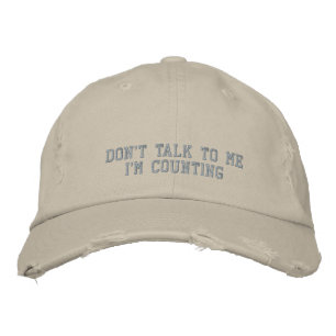 Casquette Brodée Drôle Ne me parlez pas, je compte au crochet