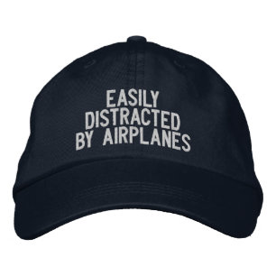 Casquette Brodée Facilement distrait par les avions Drôle de pilote