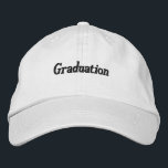 Casquette Brodée Graduation Personnalisé Toppers Black Text Couleur<br><div class="desc">Casquette de couleur blanche avec police de bloc romaine Couleur noire Casquette de texte Graduation Nom du texte Casquettes</div>
