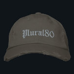 Casquette Brodée Gris monogrammé moderne<br><div class="desc">Casquette de base-ball moderne monogrammed gris brodé.</div>