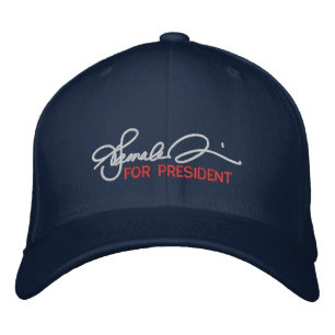 CASQUETTE BRODÉE KAMALA HARRIS PRÉSIDENTE
