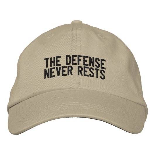 Casquette Brodée La défense ne repose jamais (Devant)