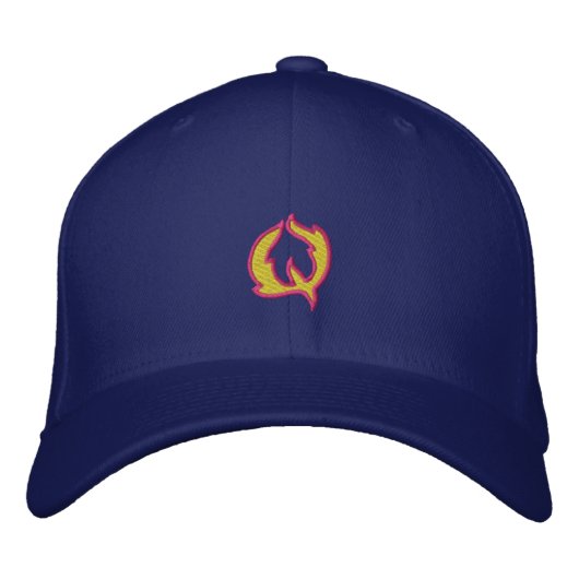 Casquette Brodée Lettre Q du feu n° 1 (Devant)