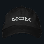 Casquette Brodée Maman Cool simple Typographie moderne personnalisé<br><div class="desc">Maman Cool simple Typographie moderne Casquette de baseball brodé personnalisé présente le texte simple et moderne brodé "Maman". Parfait comme cadeau pour maman pour la Fête des Mères,  Noël,  anniversaire et plus encore. Créé par Evco Studio www.zazzle.com/store/evcostudio</div>