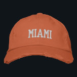 Casquette Brodée MIAMI Orange Vintage Style Coton détendu<br><div class="desc">MIAMI Orange Brodé vintage style casquette en coton affaissé. Fait un cadeau merveilleux pour toute personne qui aime Miami FL! Si vous préférez avoir votre texte personnel, il vous suffit de cliquer sur le bouton "Personnaliser ce modèle" pour entrer votre choix de texte personnalisé. La broderie est également personnalisable à...</div>