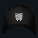Casquette Brodée Papa Simple Typographie Moderne Personnalisé<br><div class="desc">Le Casquette de baseball brodé personnalisé Papa est un simple texte brodé moderne "Papa". Parfait comme cadeau pour papa pour la Fête des pères,  Noël,  anniversaire et plus. Créé par Evco Studio www.zazzle.com/store/evcostudio</div>