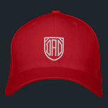 Casquette Brodée Papa Simple Typographie Moderne Personnalisé<br><div class="desc">Le Casquette de baseball brodé personnalisé Papa est un simple texte brodé moderne "Papa". Parfait comme cadeau pour papa pour la Fête des pères,  Noël,  anniversaire et plus. Créé par Evco Studio www.zazzle.com/store/evcostudio</div>