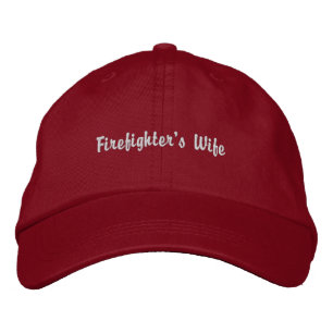 Casquette brodée par la femme du pompier