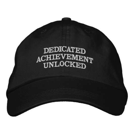 CASQUETTE BRODÉE RÉALISATION DÉDIÉE DÉVERROUILLÉE (Devant)