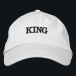 Casquette Brodée Texte ou nom King personnalisé ou mot avec couleur<br><div class="desc">King Texte ou Nom ou Word avec Casquette de baseball brodé couleur blanche,  Police Name is Century,  Font Size 50,  King Black Color Text. Style type est Alternative Apparel Basic Casquette réglable,  Color type is White.</div>