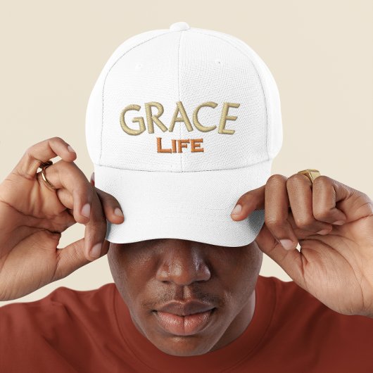 Casquette Brodée Typographie Brown moderne Grace Life Monogramme