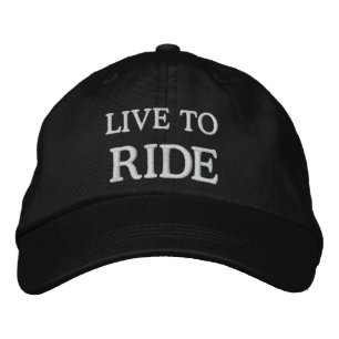 CASQUETTE BRODÉE VIVRE POUR MARCHER