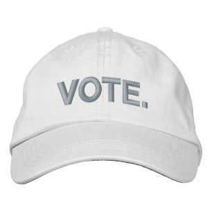Casquette Brodée Votez rose et blanc texte moderne en gras