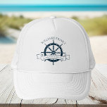 Casquette Capitaine de bateau de croisière sur mer<br><div class="desc">Chic casquette de vacances d'été personnalisé pour votre croisière sur la plage sur l'océan avec un volant bleu marine. Ce casquette à thème nautique est parfait pour des rencontres familiales avec classe pour commémorer le voyage spécial ou pour un capitaine de navire. Personnalisez avec votre nom de famille et votre...</div>