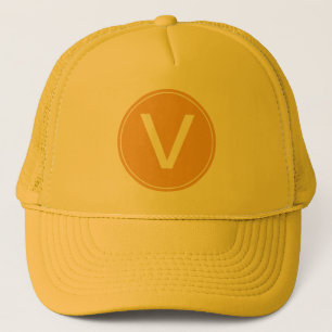 Casquette Chapeau à initiale monogramme jaune et ensoleillé.