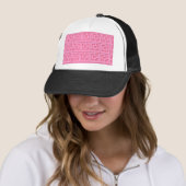 Casquette Chapeau de camion Retro Pink Trellis (En situation)