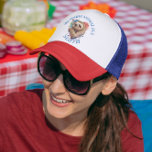Casquette Chapeau de remorqueur Sloth Spirit Animal<br><div class="desc">Le design présente une paresse délicieuse avec un symbole de coeur aux couleurs vives qui déclare hardiment : "Mon animal d'esprit est un paresseux." Le paresseux, connu pour son calme et sa nature décontractée, est représenté dans une posture détendue et satisfaite, ce qui en fait une excellente représentation du mode...</div>