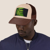 Casquette Chapeau marron et bronzé à motif de feuille verte (En situation)