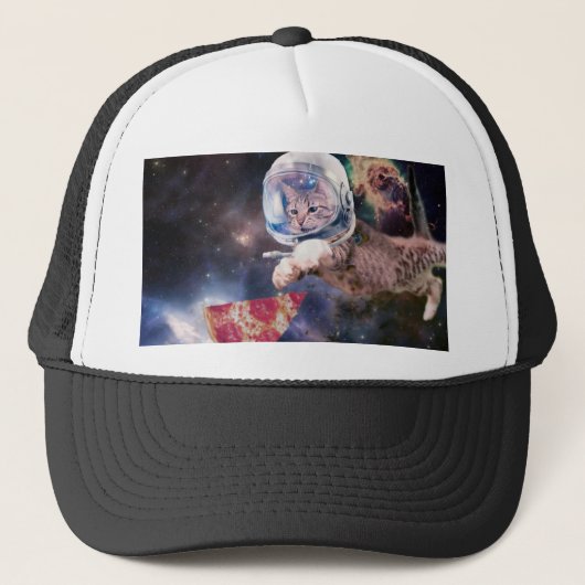 Casquette Chat d'astronaute chassant une tranche de pizza (Devant)