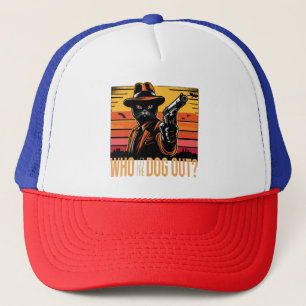 Casquette Chat noir vêtu d'un costume orange qui a laissé so