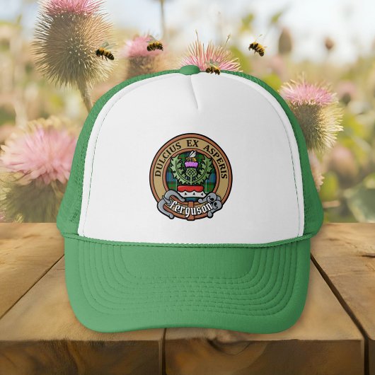 Casquette Clan Ferguson Crest sur Tartan Trucker Hat