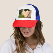 Casquette coeur en bois (En situation)