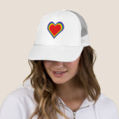 Casquette Coeurs de fierté (En situation)