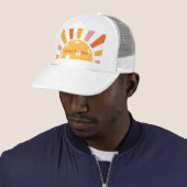 Casquette Cool Retro Sunburst Personnalisé Pickleball (En situation)