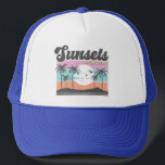 Casquette Coucher de soleil rétros et palmier<br><div class="desc">Coucher de soleil rétro et camionneur de palmiers HaT</div>