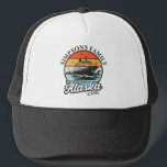 Casquette Croisière vers Alaska Custom Family Matching Group<br><div class="desc">Mettez la voile avec le chapeau de camionneur "Cruising to Alaska Custom Family Matching",  personnalisé avec votre nom de famille ou de groupe créant un souvenir durable de votre évasion de l'Alaska. Parfait pour commémorer les souvenirs qui nous ont chéris au milieu des paysages époustouflants de l'Alaska.</div>