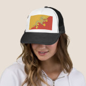 Casquette de dragon jaune (En situation)