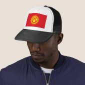 Casquette de drapeau du Kirghizistan (En situation)