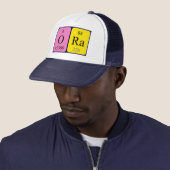 Casquette de nom de table périodique Ora (En situation)