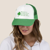 Casquette de poèmes irlandais (En situation)