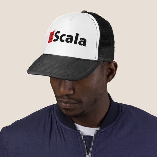 Casquette de Scala, logo noir (En situation)