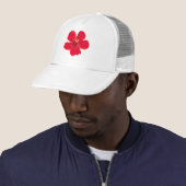 Casquette de seau brodé à fleurs rouges (En situation)