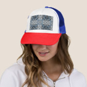 Casquette Dentelle romantique : Impression Abstraite brillan (En situation)