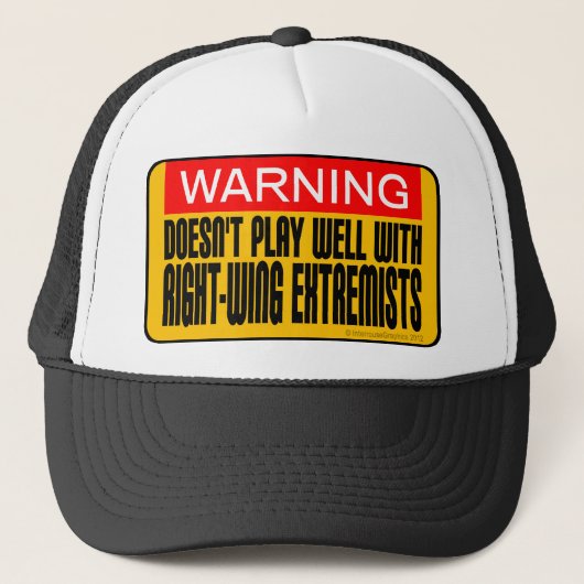 Casquette Doesn't Play Well With Right-Wing Extremists (Devant)